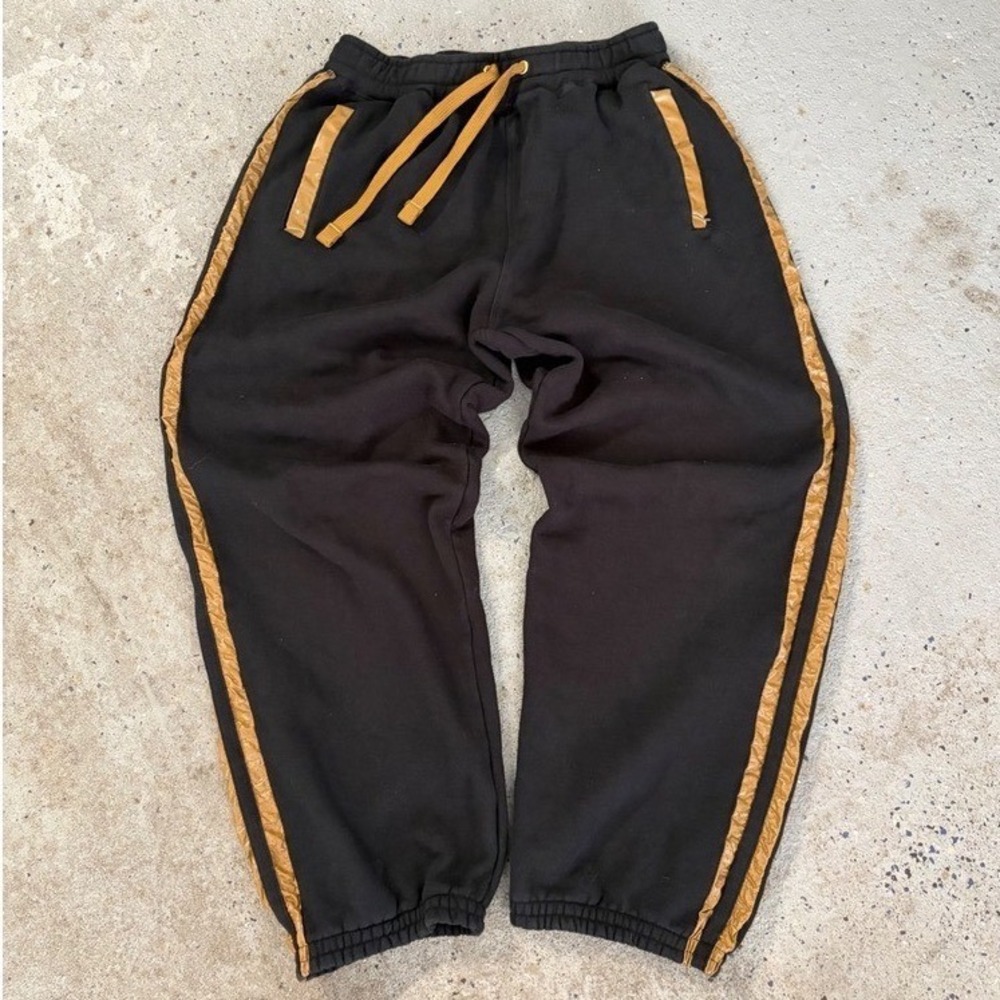 Vintage Y2K Southpole XL Baggy Fleece Sweatpants Black Gold Side Stripe Joggers